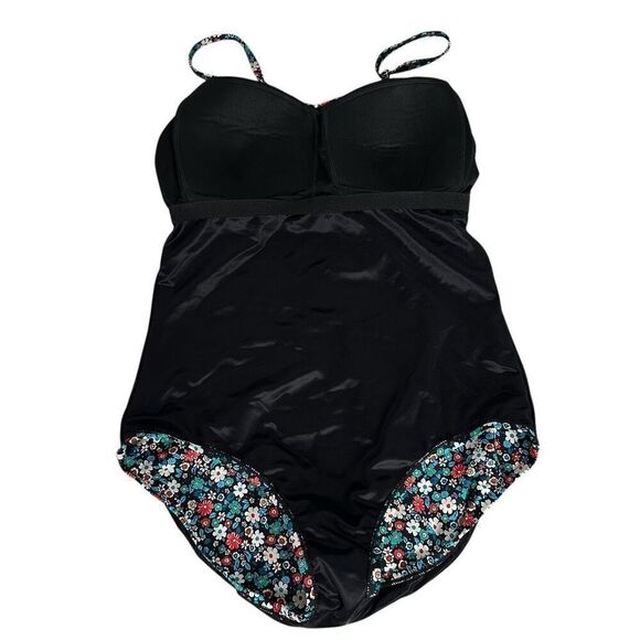 Lands End Women's size 12 Tummy Control Ruffle Off-the-Shoulder One-Piece Swimsu - Picture 5 of 7